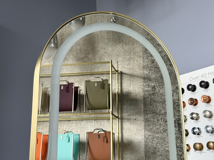 Зеркало напольное поворотное FURNTEK FG-10002026 матовая латунь