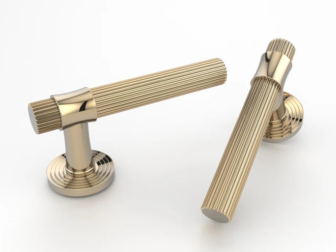 Дверная ручка на розетке Oliver Knights Annabelle полированная латунь