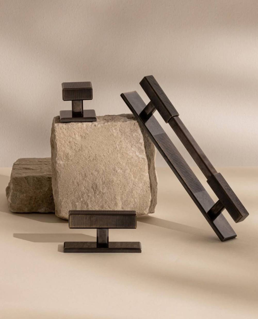 Мебельные ручки Armac Martin