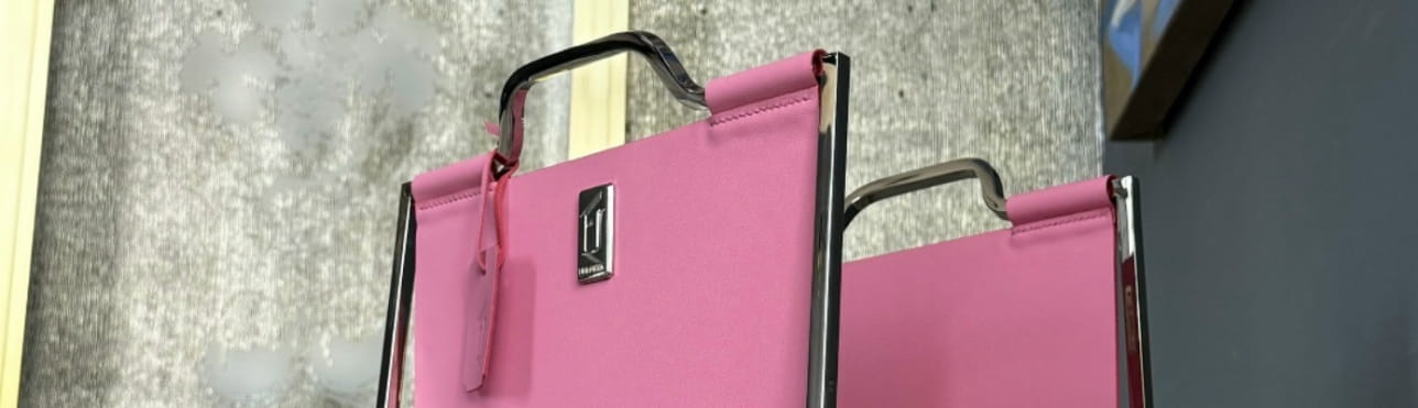 История подставки для сумок