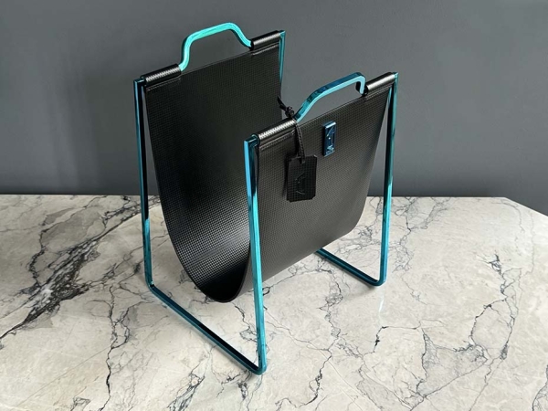 Подставка под сумки